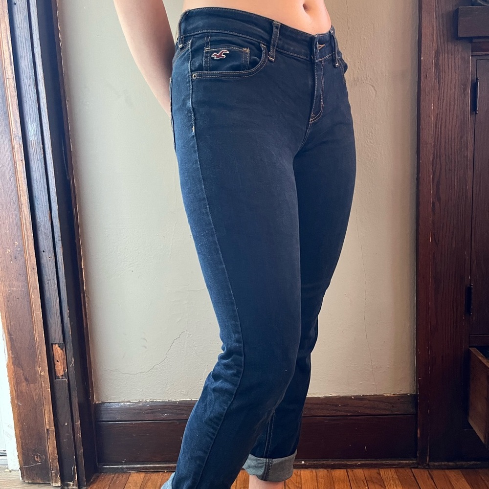 Hollister Dark Wash Jeans size 7R